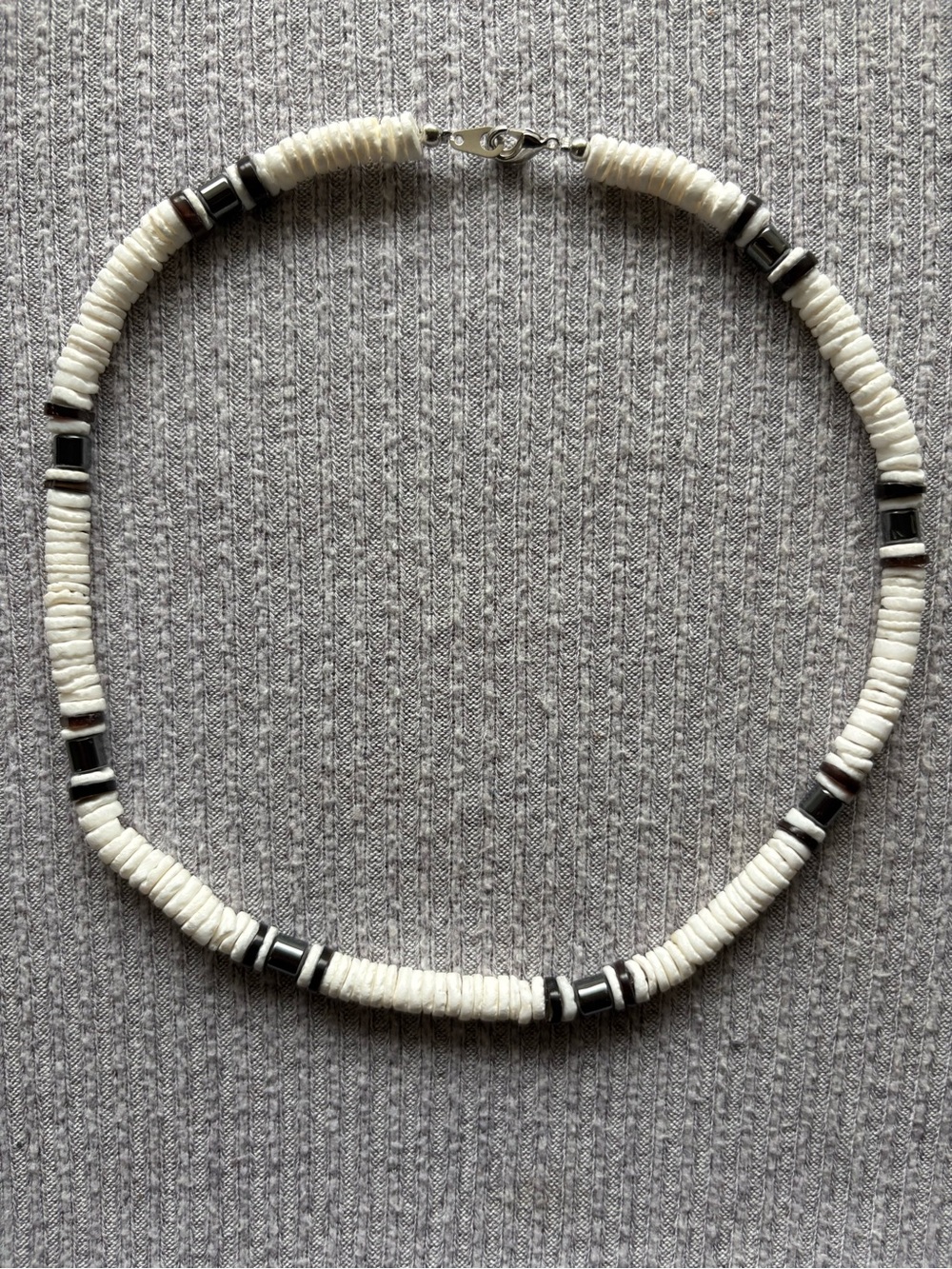 White, black & hematite beaded necklace